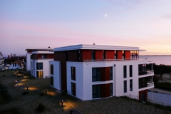 Südwest-Terrasse mit Meerblick - Abend im Herbst